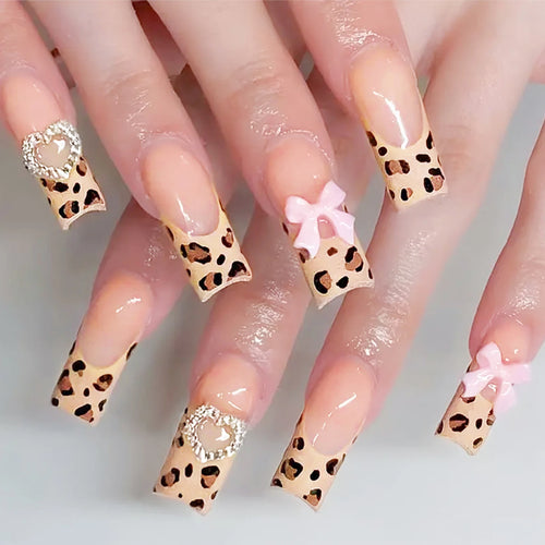 24Pcs Pink French Style Fake Nails 3D Bowknot Designs Short Square